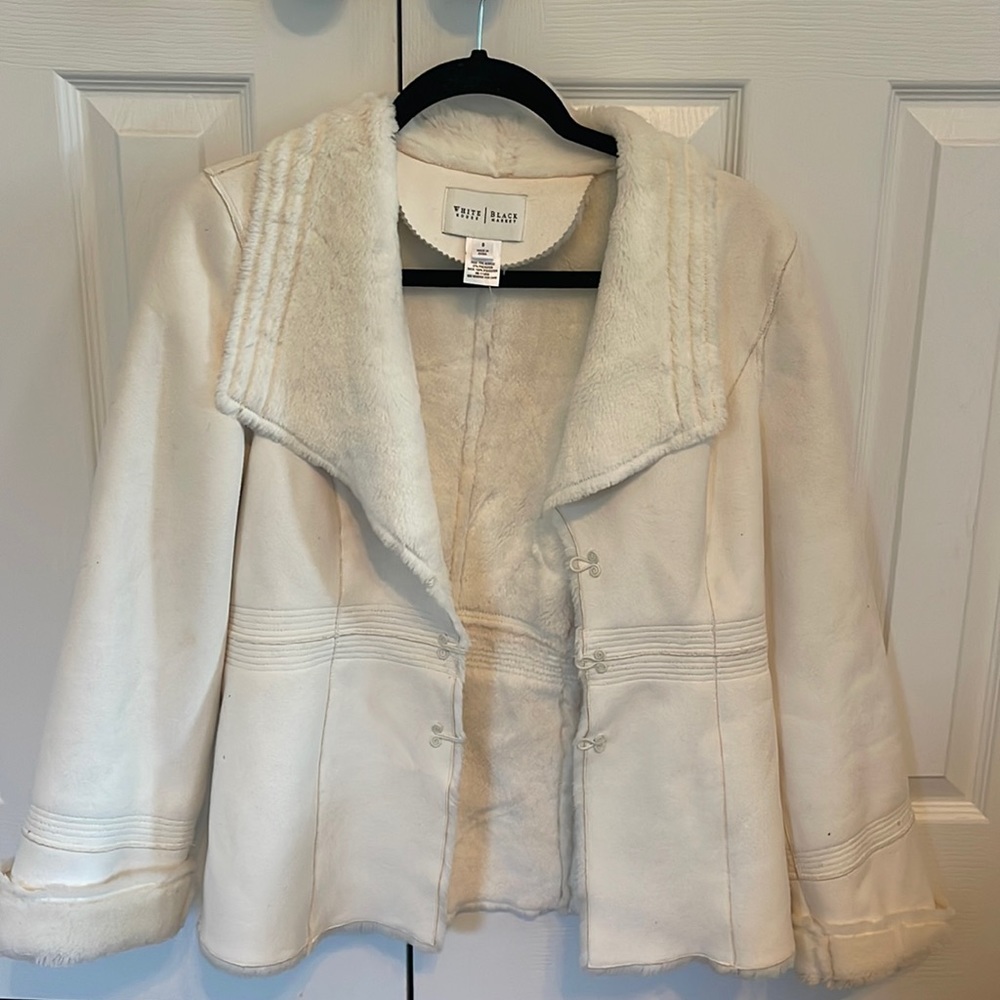 Cream White House black market coat